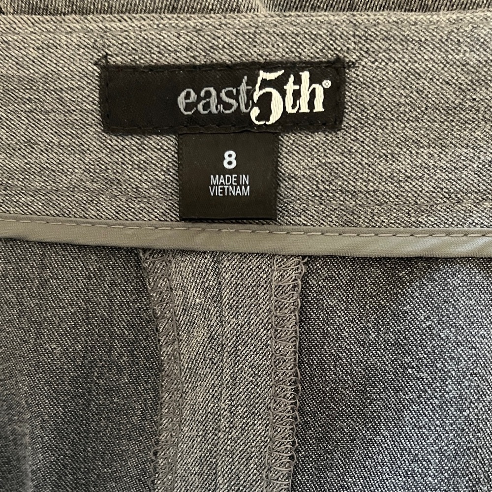 East 5th Grey Midi Flare Skirt Sz 8 - Picture 3 of 5